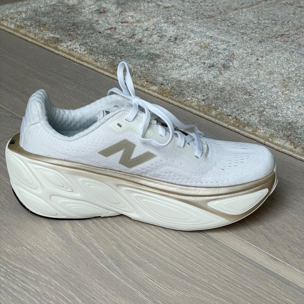 New Balance Fresh Foam More v5, White/Sea Salt, Size 6.5 - Picture 6 of 16